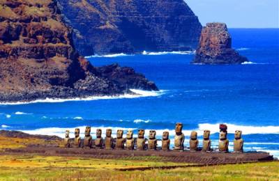 Ahu Tongariki, Insula Paștelui