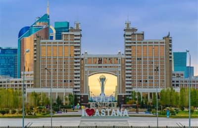 Turnul Bayterek, Nur-Sultan - Kazahstan Turnul Bayterek, Nur-Sultan - Kazahstan