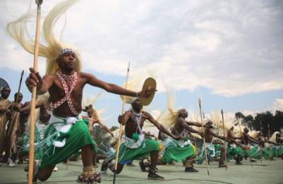 Dans tradiţional rwandez