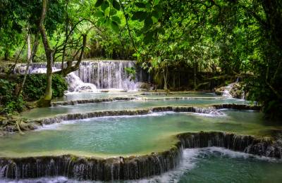 Cascada Kunag Si, Laos