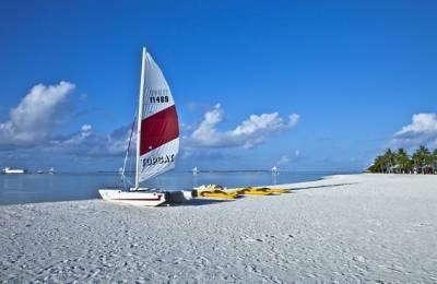 Cinnamon Hakuraa Huraa Maldives