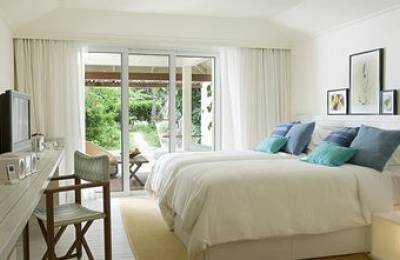 Holiday Inn Resort Kandooma Maldives