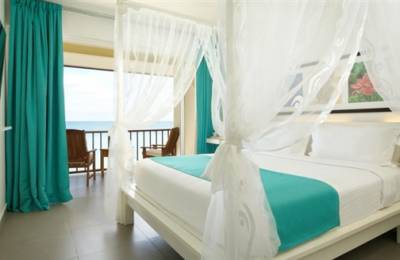 Coral Strand Smart Choice Hotel