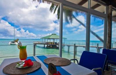 Coco de Mer Hotel & Black Parrot Suites