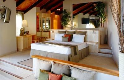 Coco de Mer Hotel & Black Parrot Suites