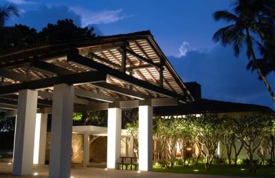 Hotel Avani Kalutara